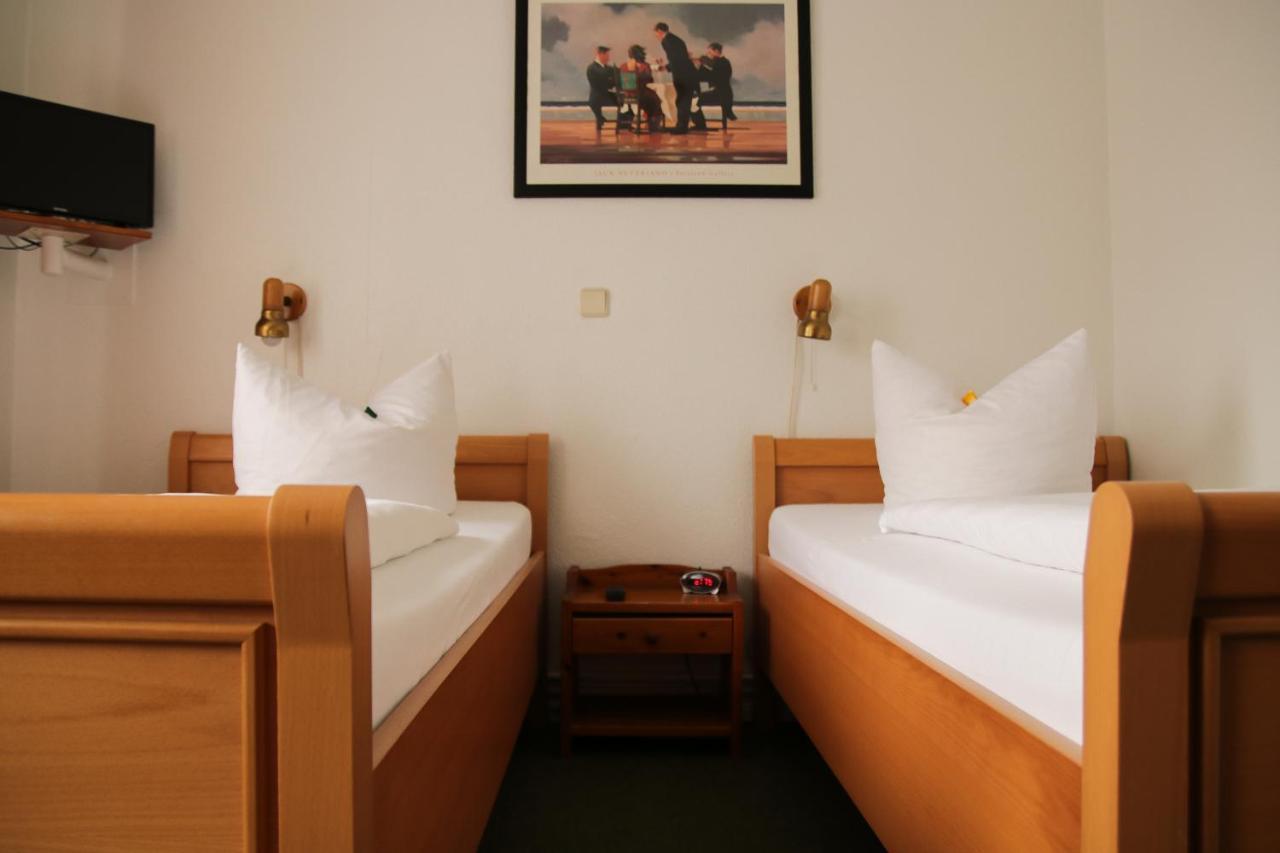 Hotel Meiendorfer Park Free Parking Hamburg Zewnętrze zdjęcie